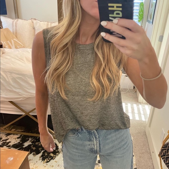 Sam Edelman shimmer tank - Picture 2 of 5